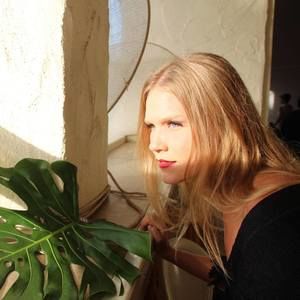 Meet your Posher, Deanna